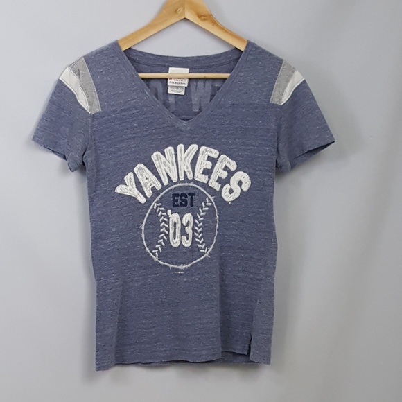 yankees v neck t shirts